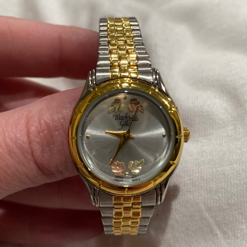 Black Hills Women Watch 1006 Goldtone 10k/12k Round Silver Rose Gold Leaves